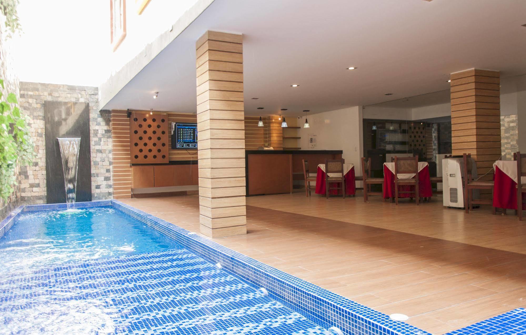 Hotel Leon Dorado Bucaramanga Extérieur photo